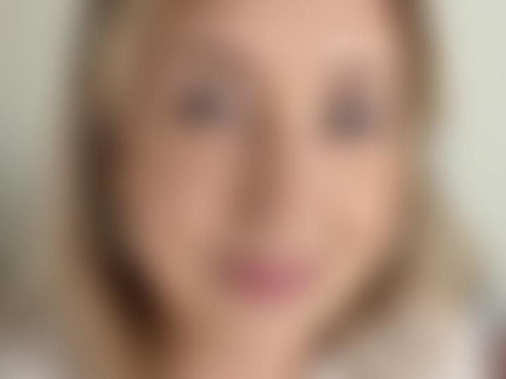 Anne -2